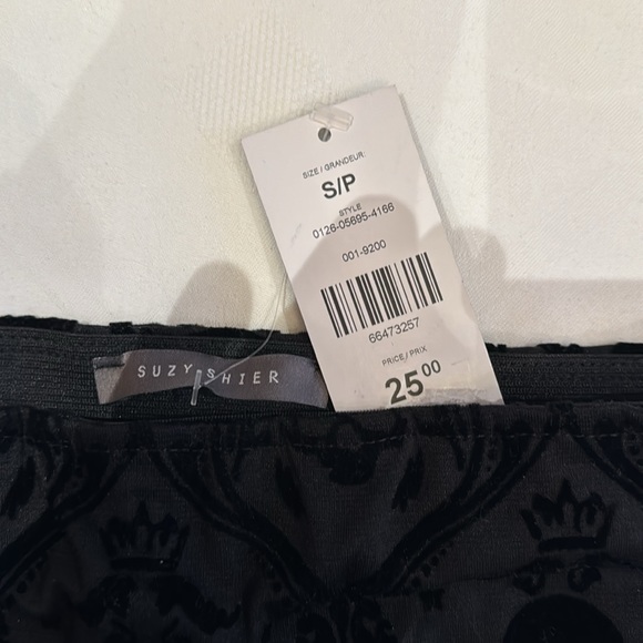 Brand new velvet skull pattern skirt. - Picture 2 of 2